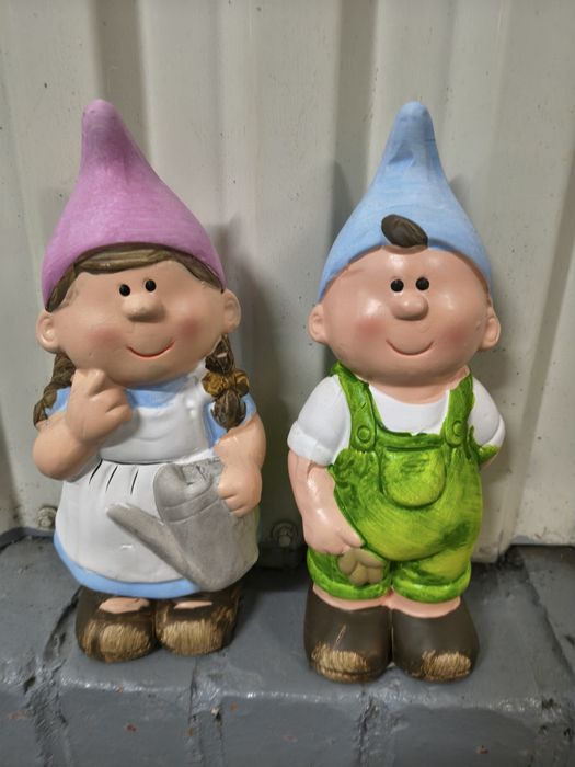 Figurki ceramiczne dzieci skrzaty dom ogród taras