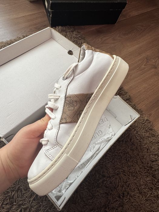 Guess кеди оригінал 36 розмір