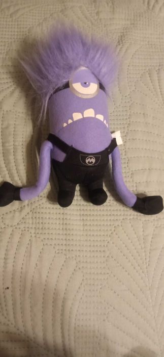Maskotka minionek fioletowy zły zatruty minionki 2