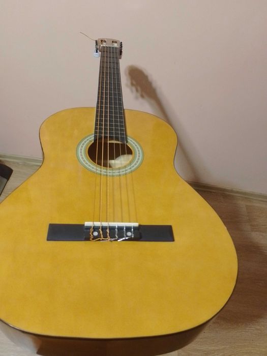 Гитара 6 струн с чехлом