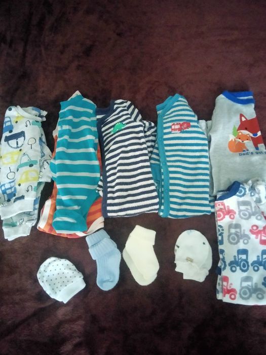 Продам пакет речей для новороджених