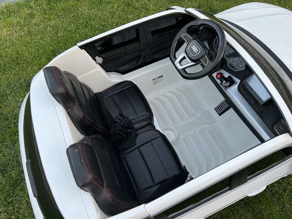 Auto na akumulator Audi