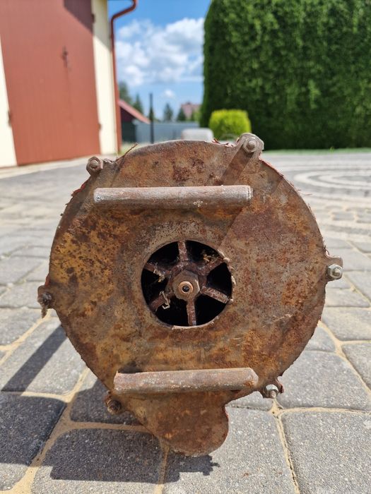 Pompa pionowa wałowa do wody brudnej / szamba 2,2 kW 380 V TAMEL