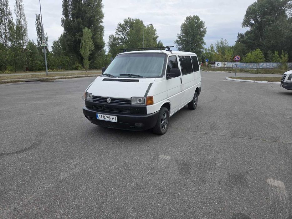 Продам фольксваген т4 транспортер пассажир 2.5л 75кв