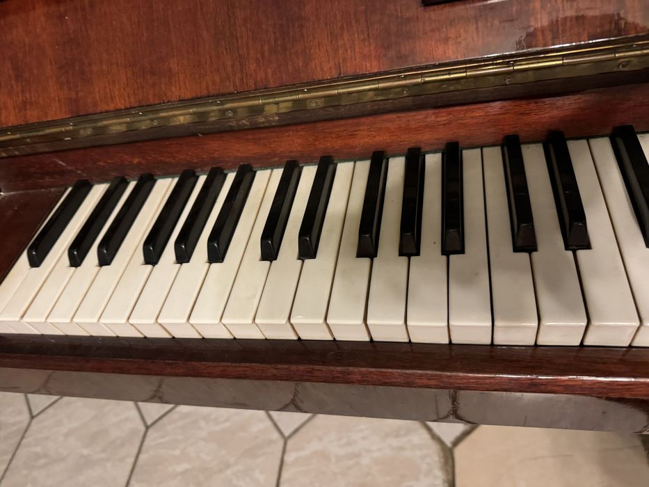 Radzieckie pianino Smoleńsk
