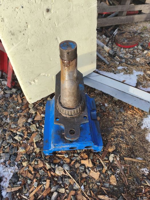 Sprzedam obrotnicę do pługa Rabewekg