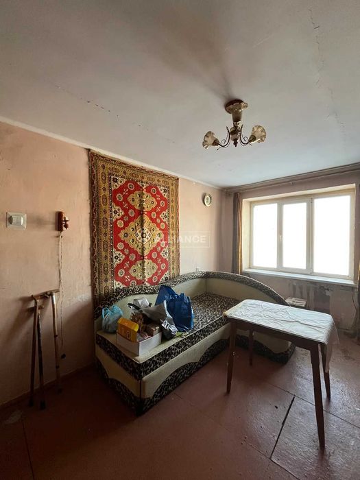 Продаж 2 км квартира в Тисмениці під ремонт