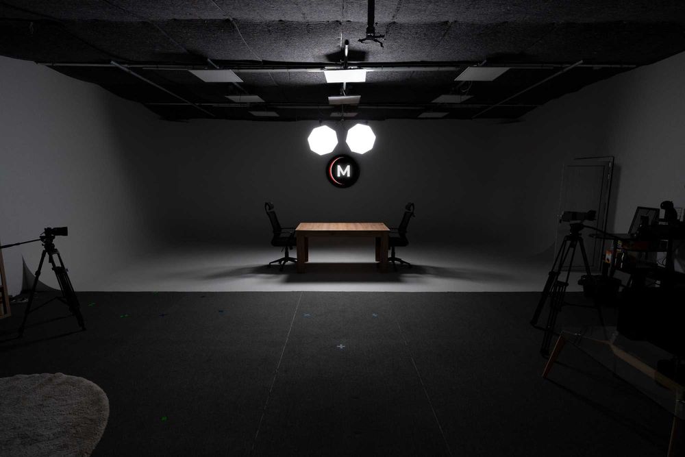 Aluguer de Estúdio Multimédia em V. N. de Gaia (Foto Vídeo Podcast)