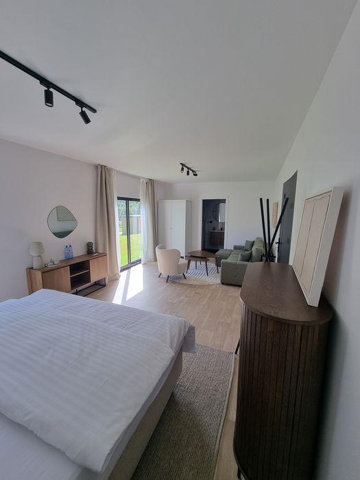 Pawilon domek na ramie kontener całoroczny kosmetyczny handlowy