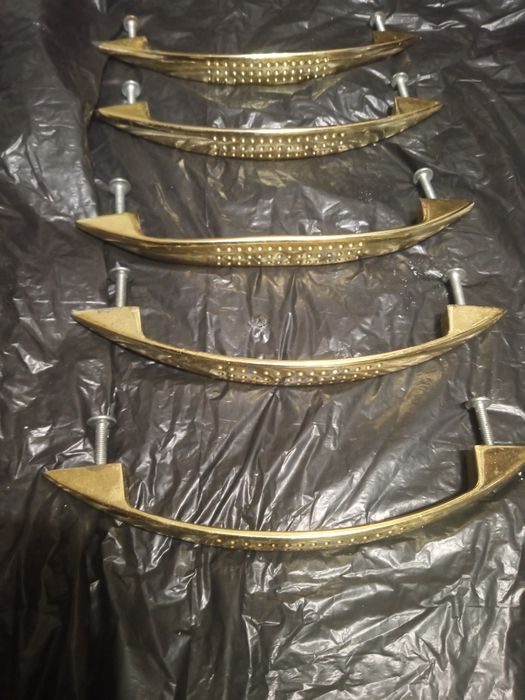 Ручки для мебели