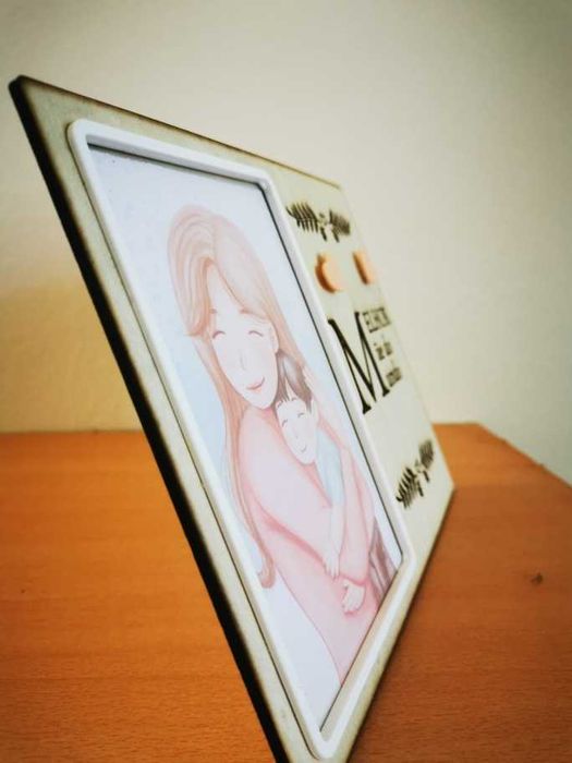 Moldura para fotografia perfeita para oferecer a uma  Mãe.