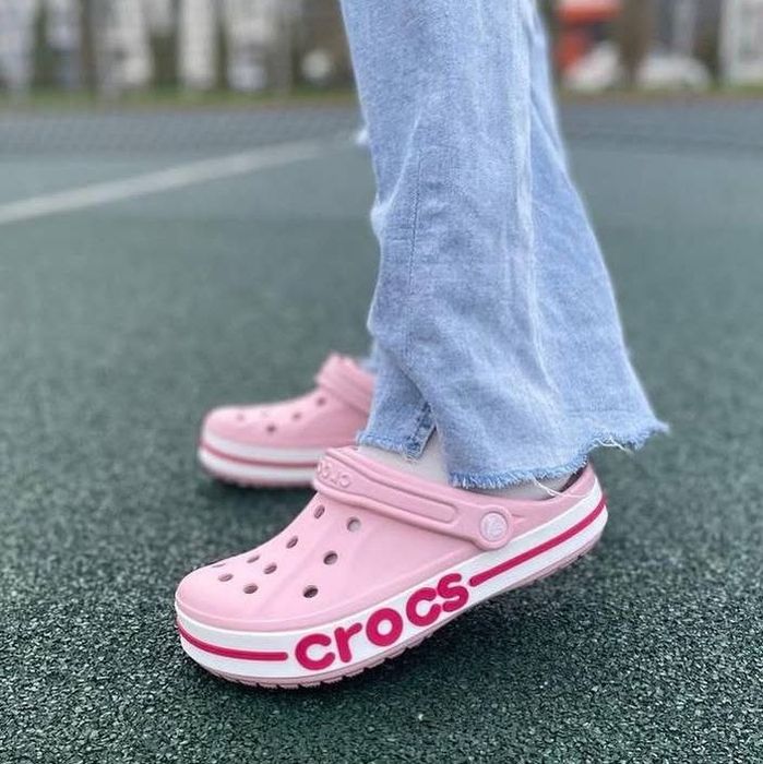 Жіночі шльпанці  Crocs bayaband  pink