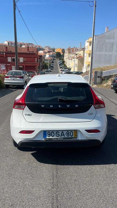 Volvo V40 Kinetic D2 2.0 Diesel | 2016 | 72.700 km | Manual