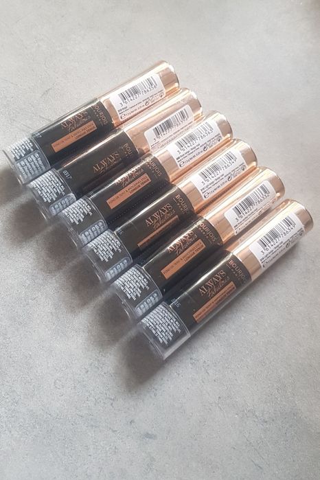 Podkład Bourjois sztyft Always Fabulous Foundcealer 310