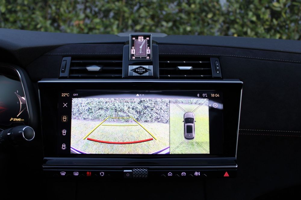 DS DS7 Crossback E-Tense Performance Line EAT8