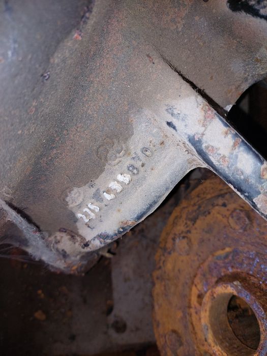 Sprzedam  zwrotnice same deutz