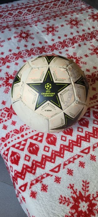 Bola de  futebol ou basquetebol