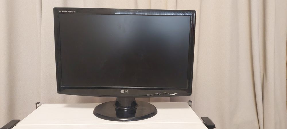 Монітор  LG  б/у
