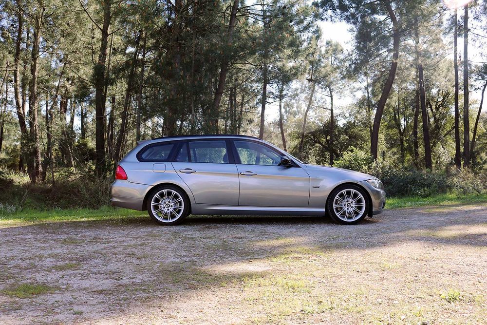 BMW 318d LCI Navigation **Irrepreensível**