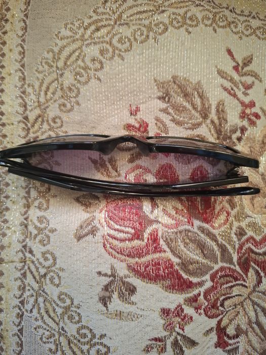 Продам окуляри сонцезахисні