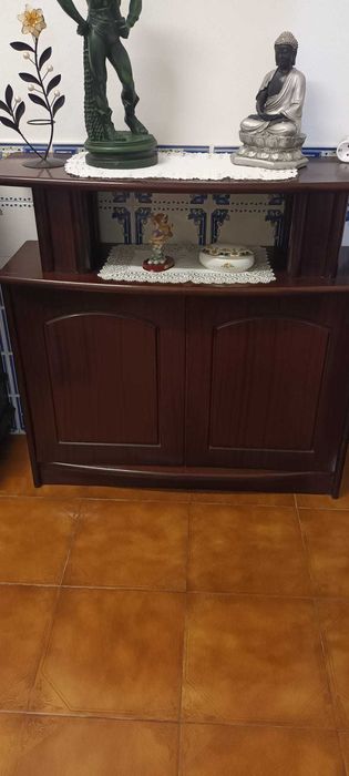 Roupeiro e sapateiras - Marinhais