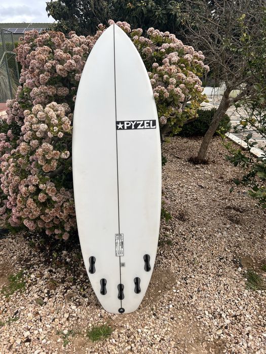 Pyzel Gremlin 5’8  31,6l