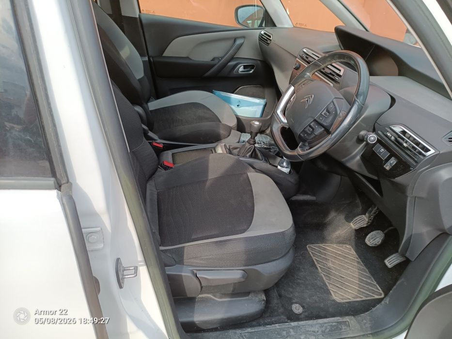 Citroen C4 grand Picasso 2015 só peças