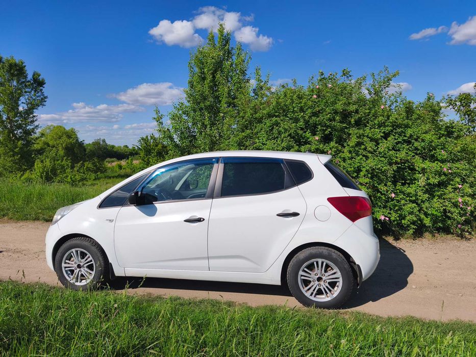Kia Venga 2010 VIN TMAEG811AAJ034032 фото оголошення 20 з 20