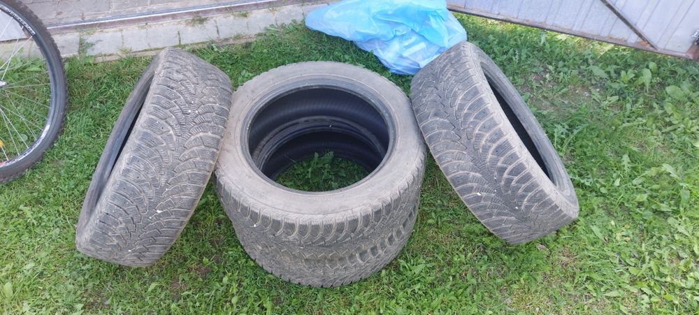 Opony 205/55/16 komplet