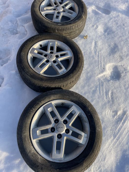 Диски R16 5x114,3 4шт з шинами 215х60 Легкосплавні Колеса в зборі