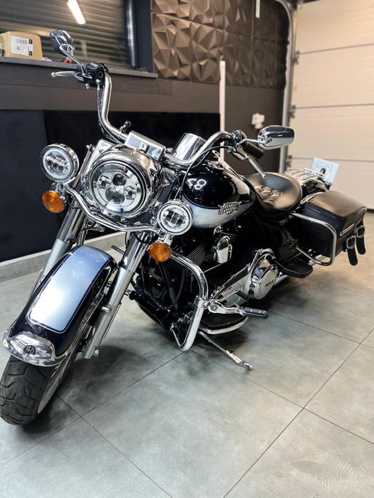 Harley Road King 103 ABS Tempomat LED 12tys mil Nowy Aku