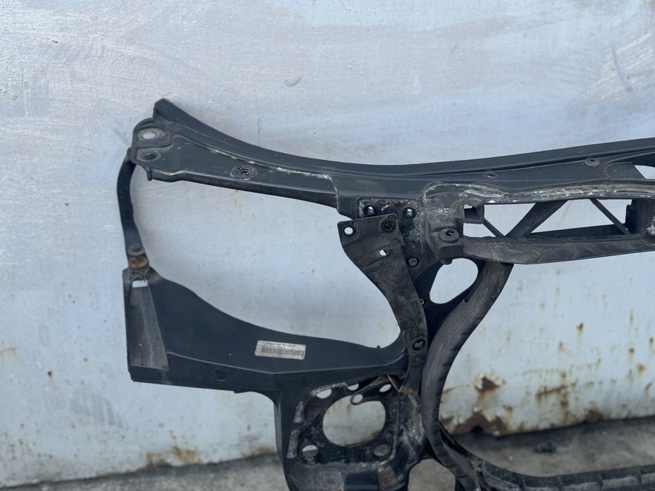 Телевізор Audi a4 b7 установочна панель ауді а4 б7 дизель бензин а4