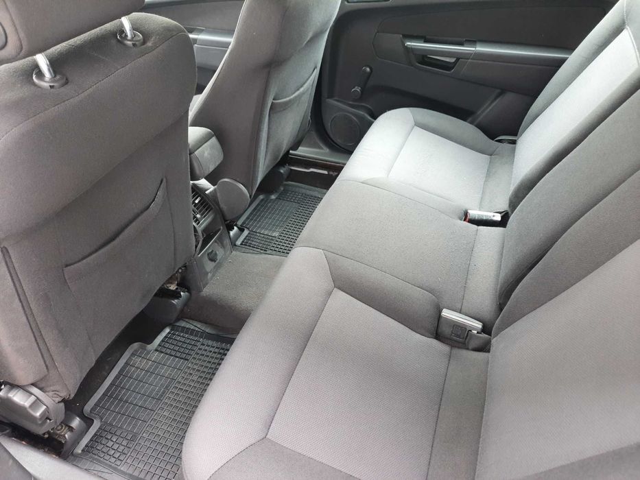 Wyprzedaż 1.6 benzyna 7 osobowy ważne opłaty