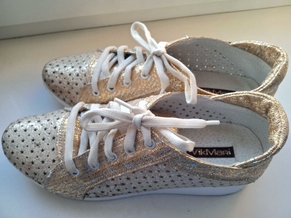 Кожаные мокасины, кроссовки, кеды