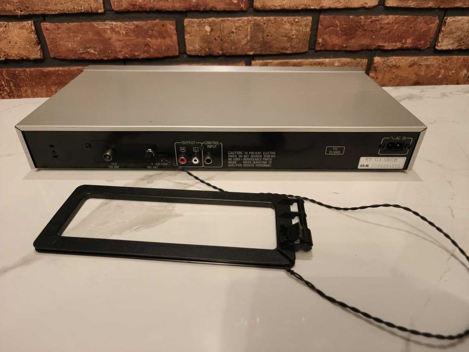 TECHNICS ST-G4 ! Porządny tuner radiowy ! Srebrny