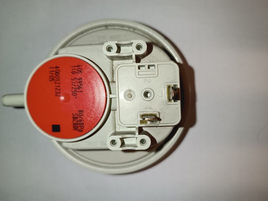 Реле тиску - пресостат: Huba control 605.99561 80/68