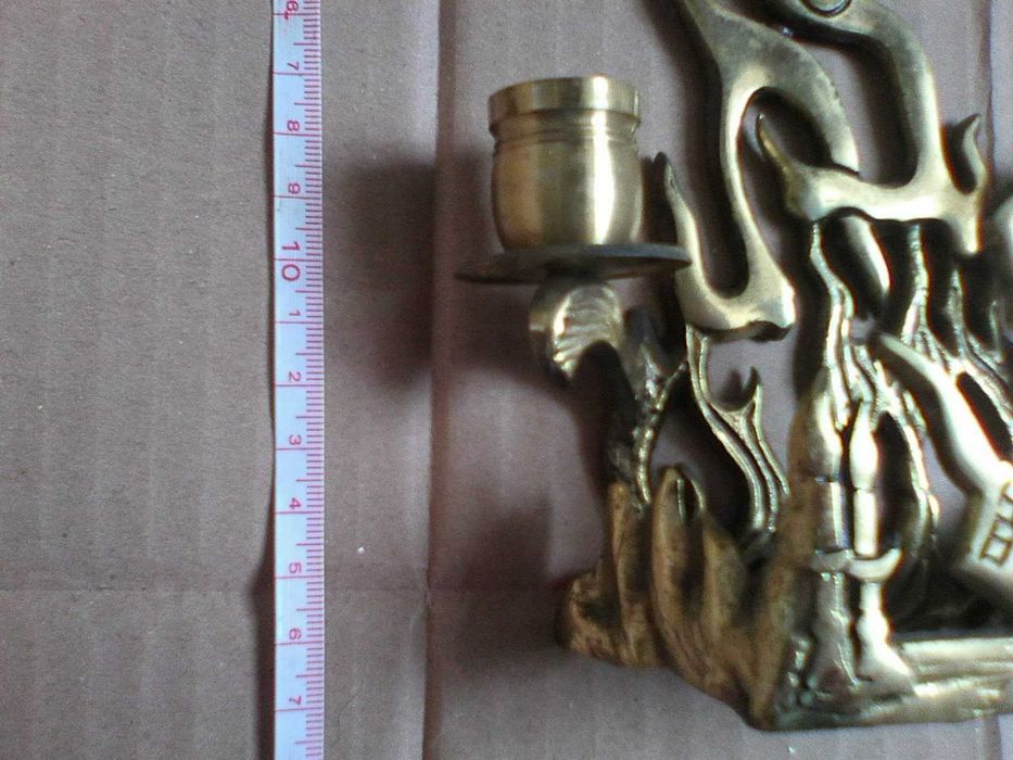 Castiçal antigo religião