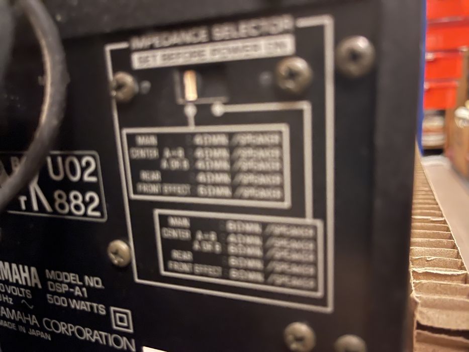 Amplificador de Home Cinema Yamaha DSP A1