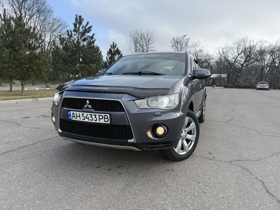 Мицубиси Аутлендер Mitsubishi Outlander XL 2,0 TDI