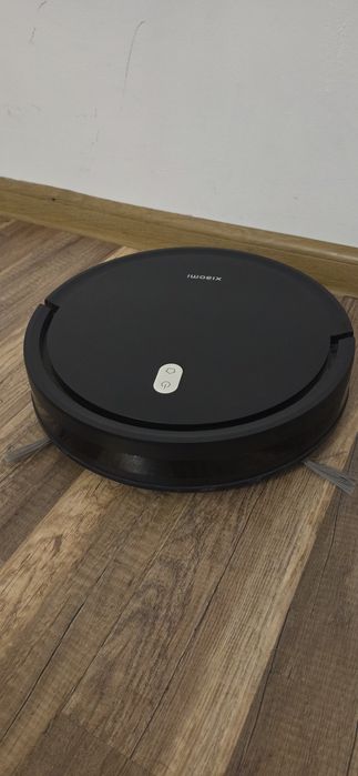 Продам Робот-пилосос ксіомі Xiaomi Robot Vacuum E5 (Black)