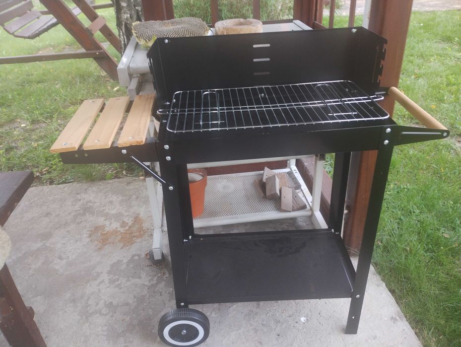 sprzedam grill ogrodowy