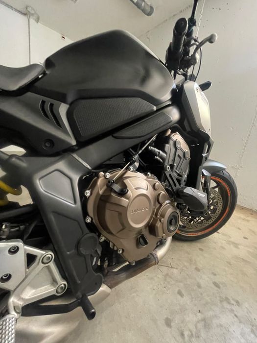 Honda CB650R 2021
