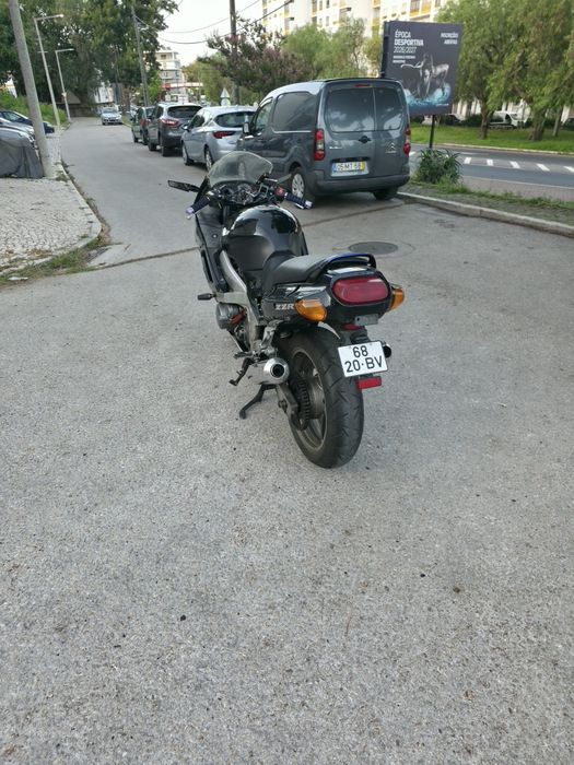 Kawasaki zzr 93 600 ninja, impecável.