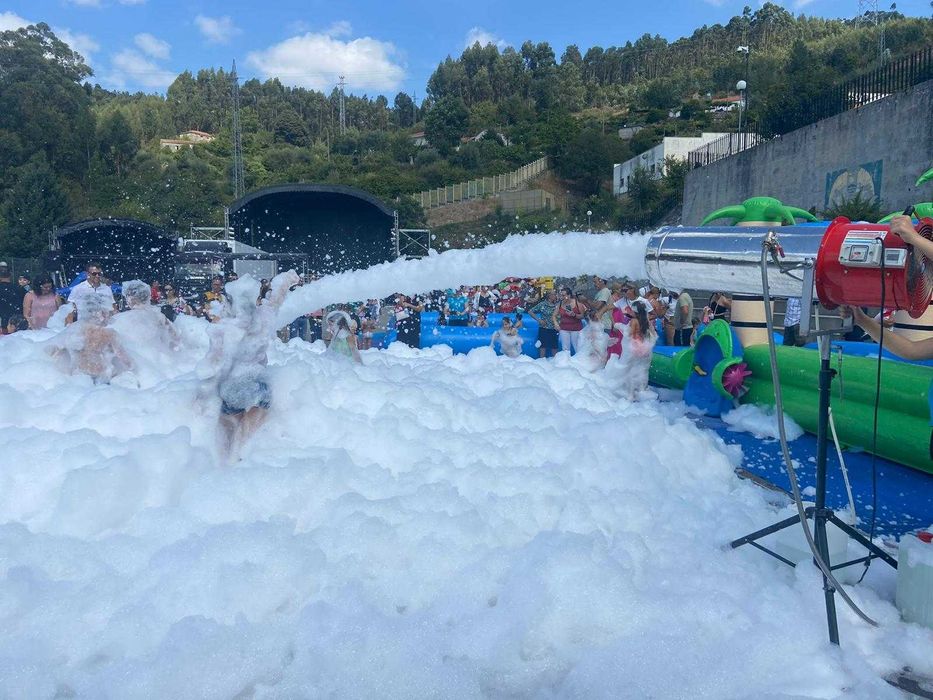 festa da espuma/ canhão de espuma/insufláveis com agua/aquáticos