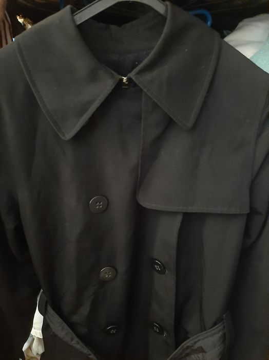 Gabardine, LIZ CLAIBORNE, preta.