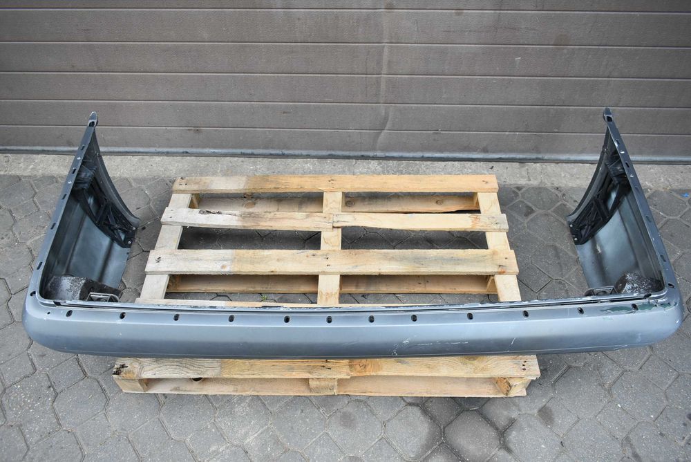 Mercedes W140 zderzak tylny