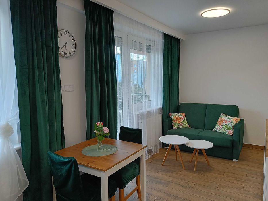 Komfortowy nowy apartament dla wymagających z pełnym wyposażeniem osiedle górczyn