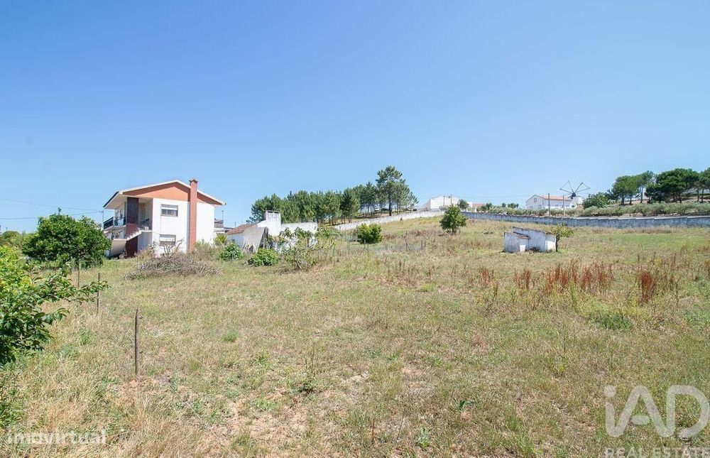 Casa / Villa T3 em Lamas e Cercal de 430 m2