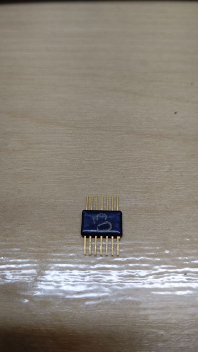 Микросхема К1ЛР331