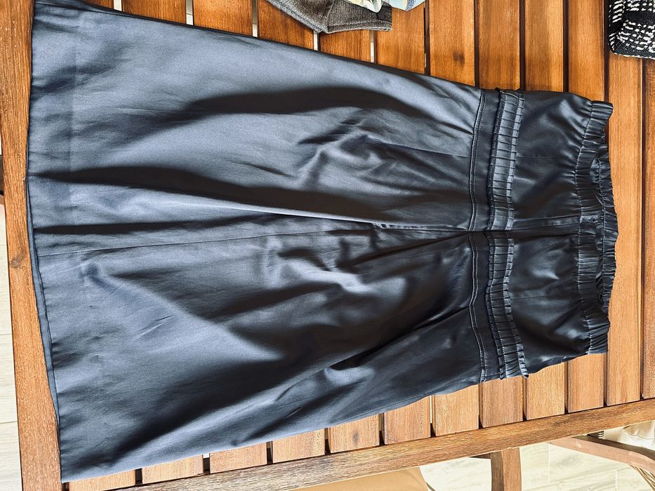 2 vestidos Lanidor e Zara M